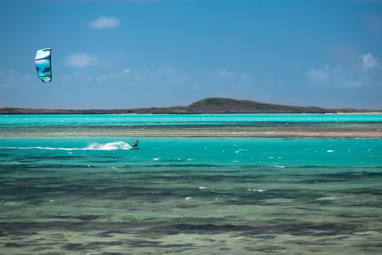 Les Paillottes De Babaomby Hotel Antsiranana Экстерьер фото